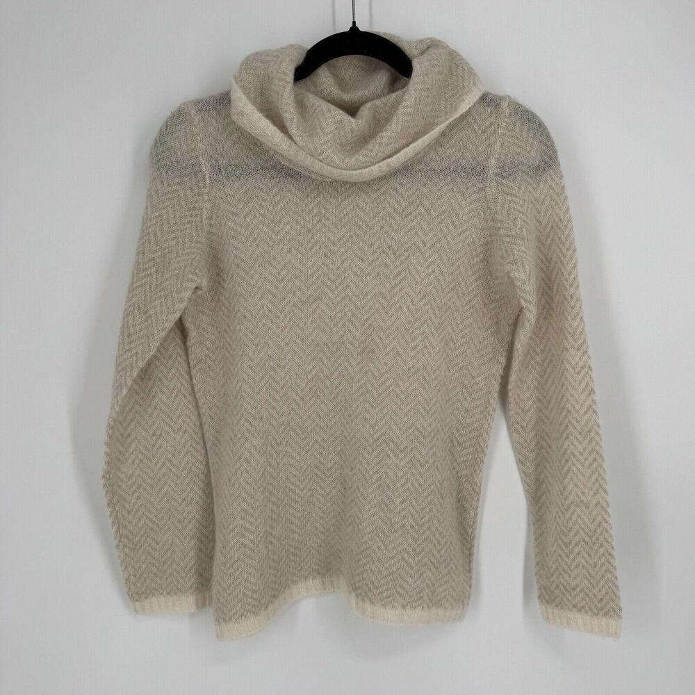 Ann Taylor Ivory Lightweight Cashmere Sweater